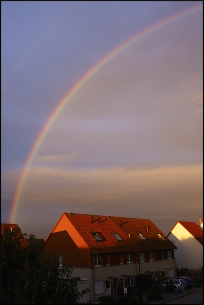 milukow_w_regenbogen_2010-08-17_womi.jpg