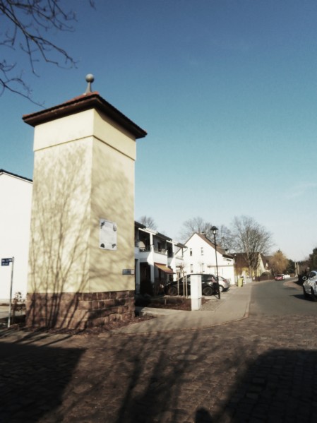 nelles_das_transformatorhaeuschen_2015-03-19.jpg